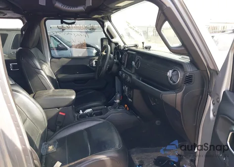 2018 Jeep Wrangler Unlimited Sahara 4X4 z USA, uszkodzony, nr VIN 1C4HJXEN6JW197073